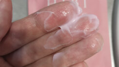 Rated Green Cold Brew Hibiscus Moisturizing Scalp Pack саше 50ml Увлажняющая маска с соком гибискуса &mdash; Фото 7