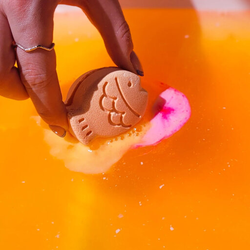 Bomb Cosmetics Міні бомбочка "Рибка" &mdash; Фото 1